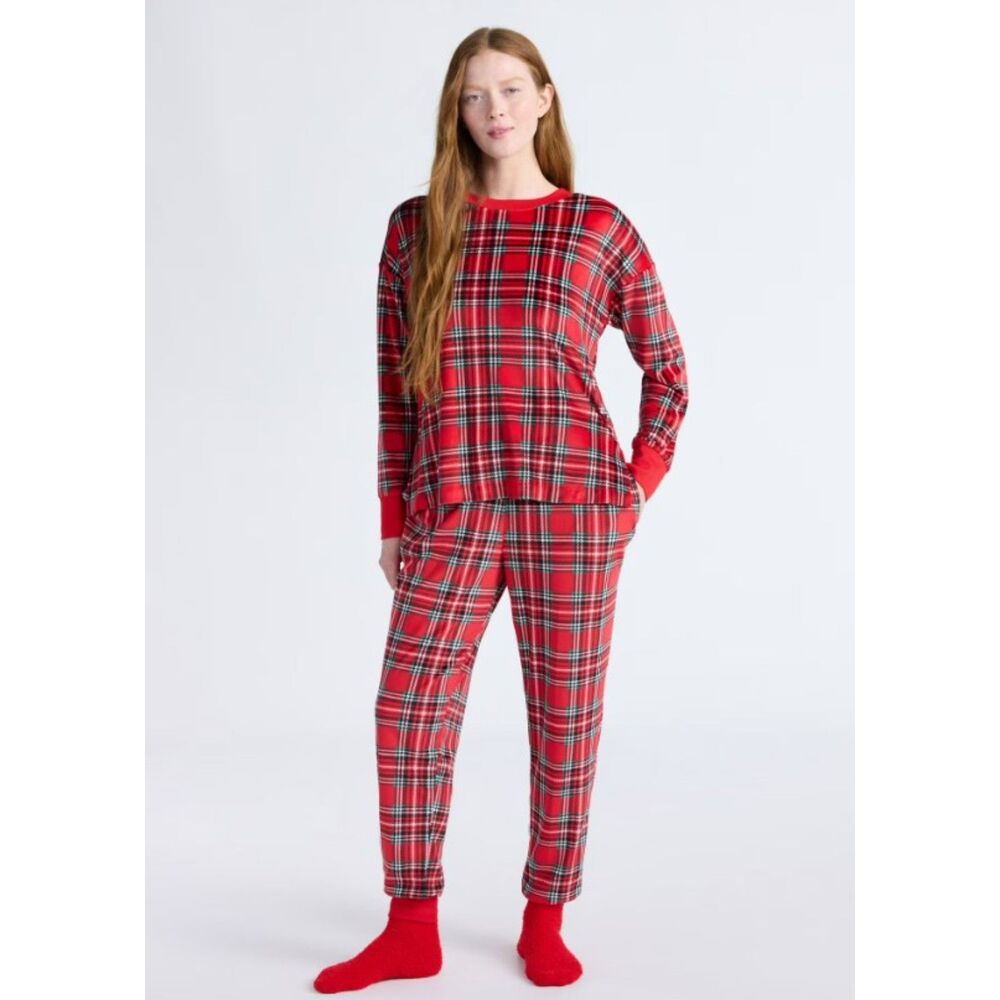 NEW NWT Sz Medium Red Plaid Soft Stretchy Velour 3 Pc Holiday Pajama Lounge Set